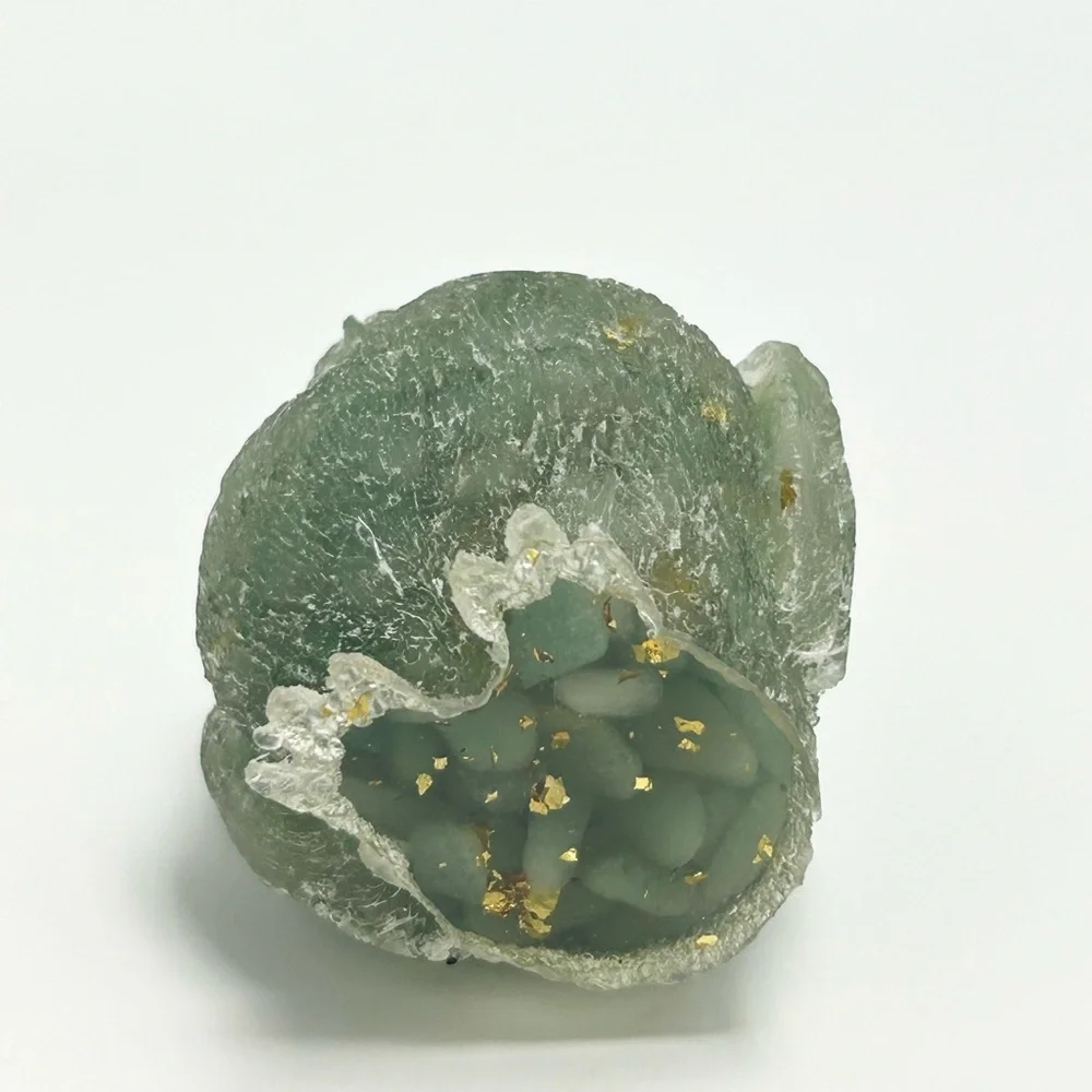 Natural crystal and resin Owl Figurine. PRICE IS FIRM! NO LOWBALL OFFERS! - Picture 10 of 10